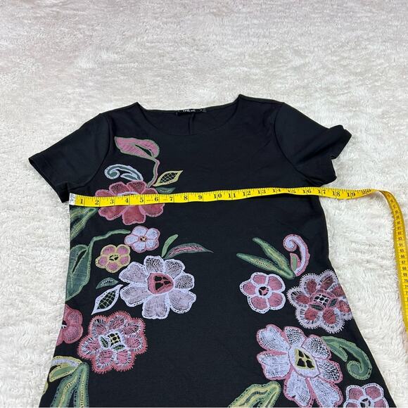 The Way floral print little black dress, size small - Picture 6 of 9